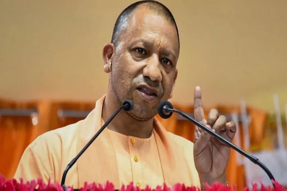 महाकुंभमधील योगदानाबद्दल स्वच्छता कर्मचाऱ्यांना १०,००० रुपयांचा बोनस, योगी आदित्यनाथ यांची घोषणा 